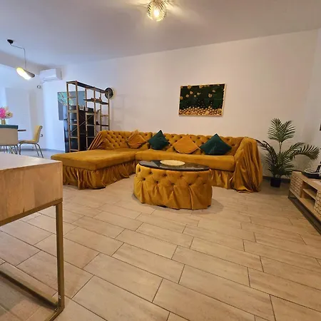 Apartamento Luxury Seaview Azizi - Pool & Latera Mare