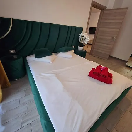 Apartamento Luxury Seaview Azizi - Pool & Latera Mare *