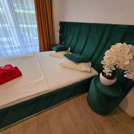 Luxury Seaview Azizi - Pool & Latera Mare *